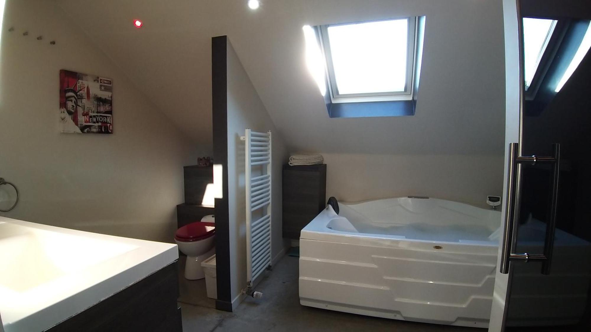 شقة Wellness Loft With Sauna, Jacuzzi, Roof Terrace & Amazing View أنتويرب المظهر الخارجي الصورة