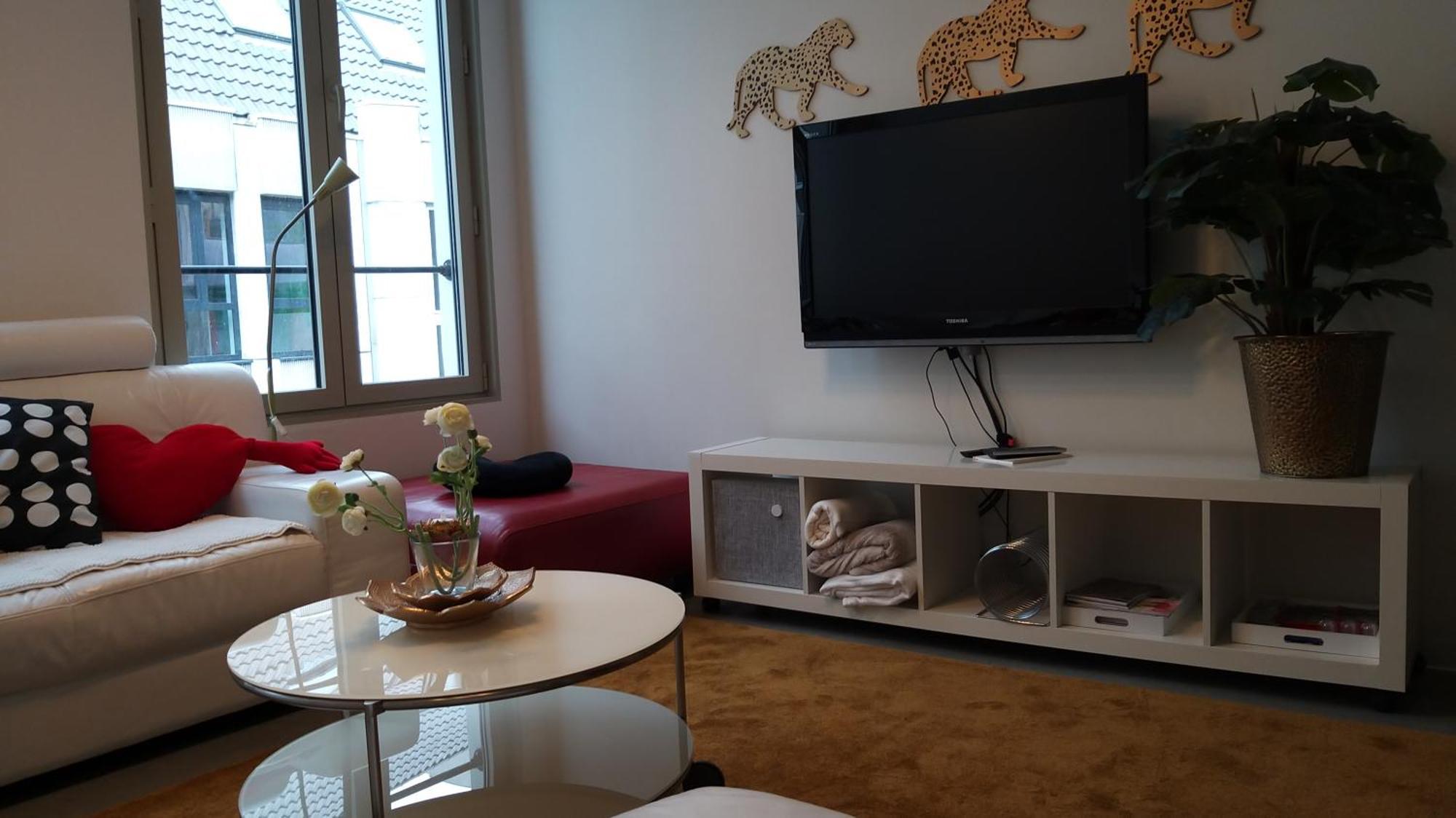 شقة Wellness Loft With Sauna, Jacuzzi, Roof Terrace & Amazing View أنتويرب المظهر الخارجي الصورة