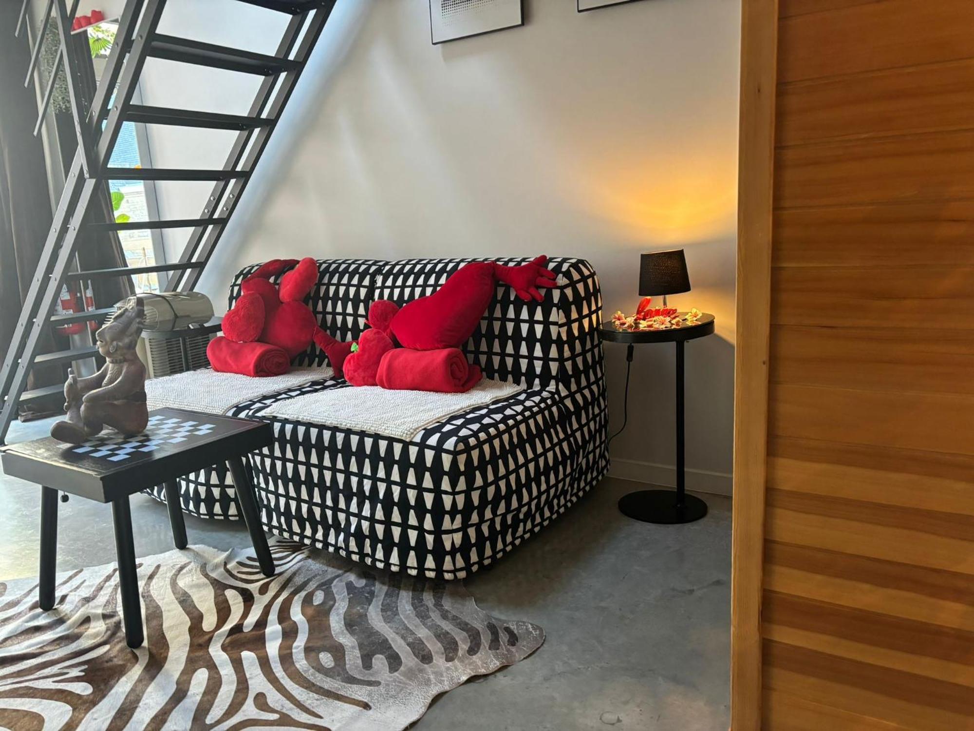 شقة Wellness Loft With Sauna, Jacuzzi, Roof Terrace & Amazing View أنتويرب المظهر الخارجي الصورة