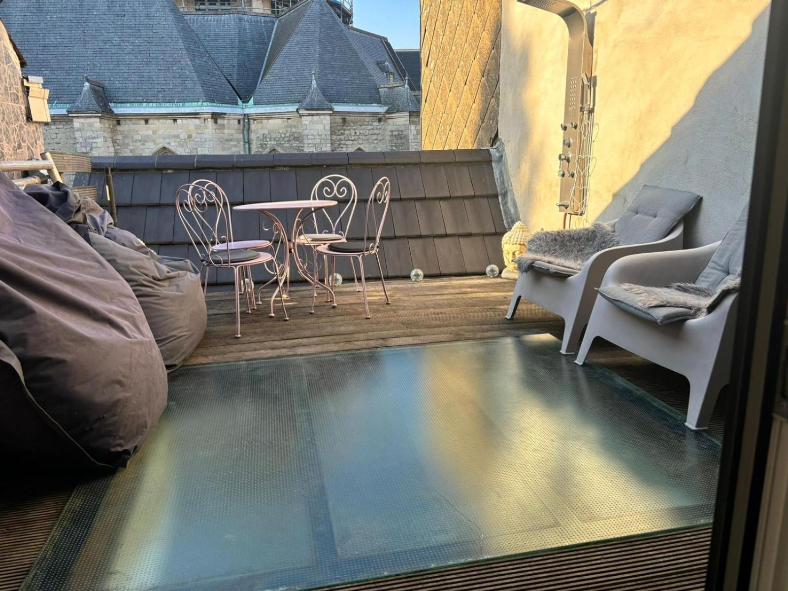 شقة Wellness Loft With Sauna, Jacuzzi, Roof Terrace & Amazing View أنتويرب المظهر الخارجي الصورة